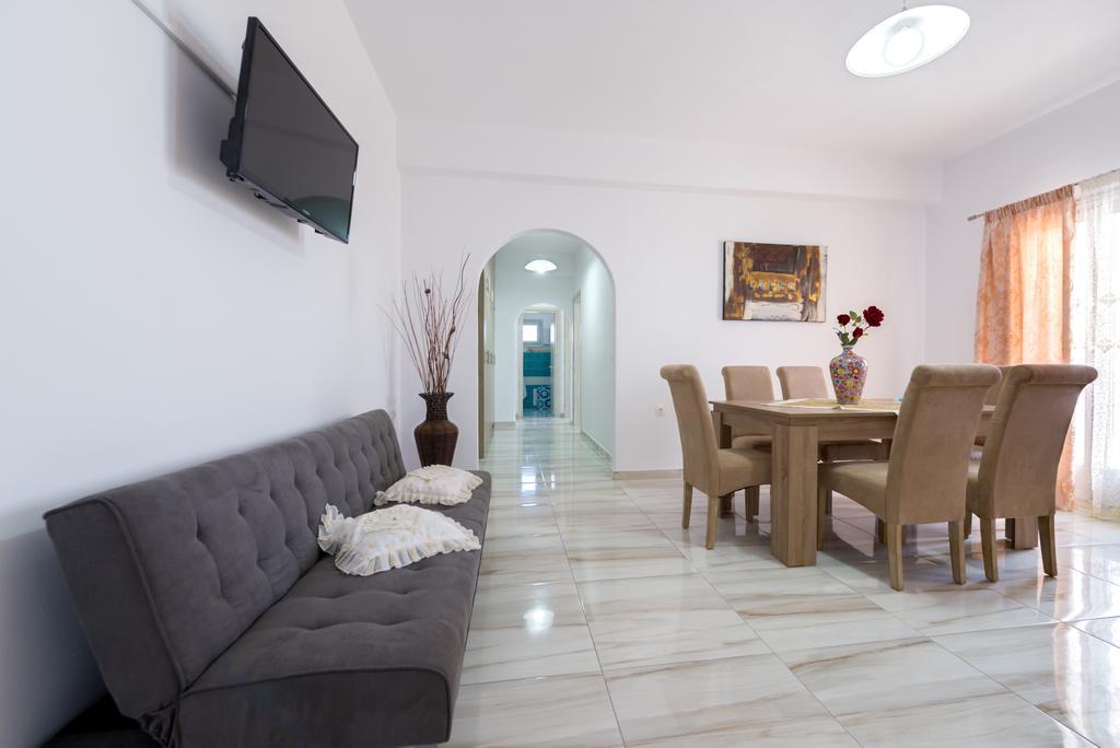 Pýrgos Sun View Villas מראה חיצוני תמונה